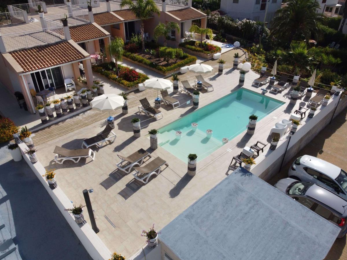 Small Luxury Apartments Pool And Sea View - Stella Del Mare Fontane Bianche Dış mekan fotoğraf