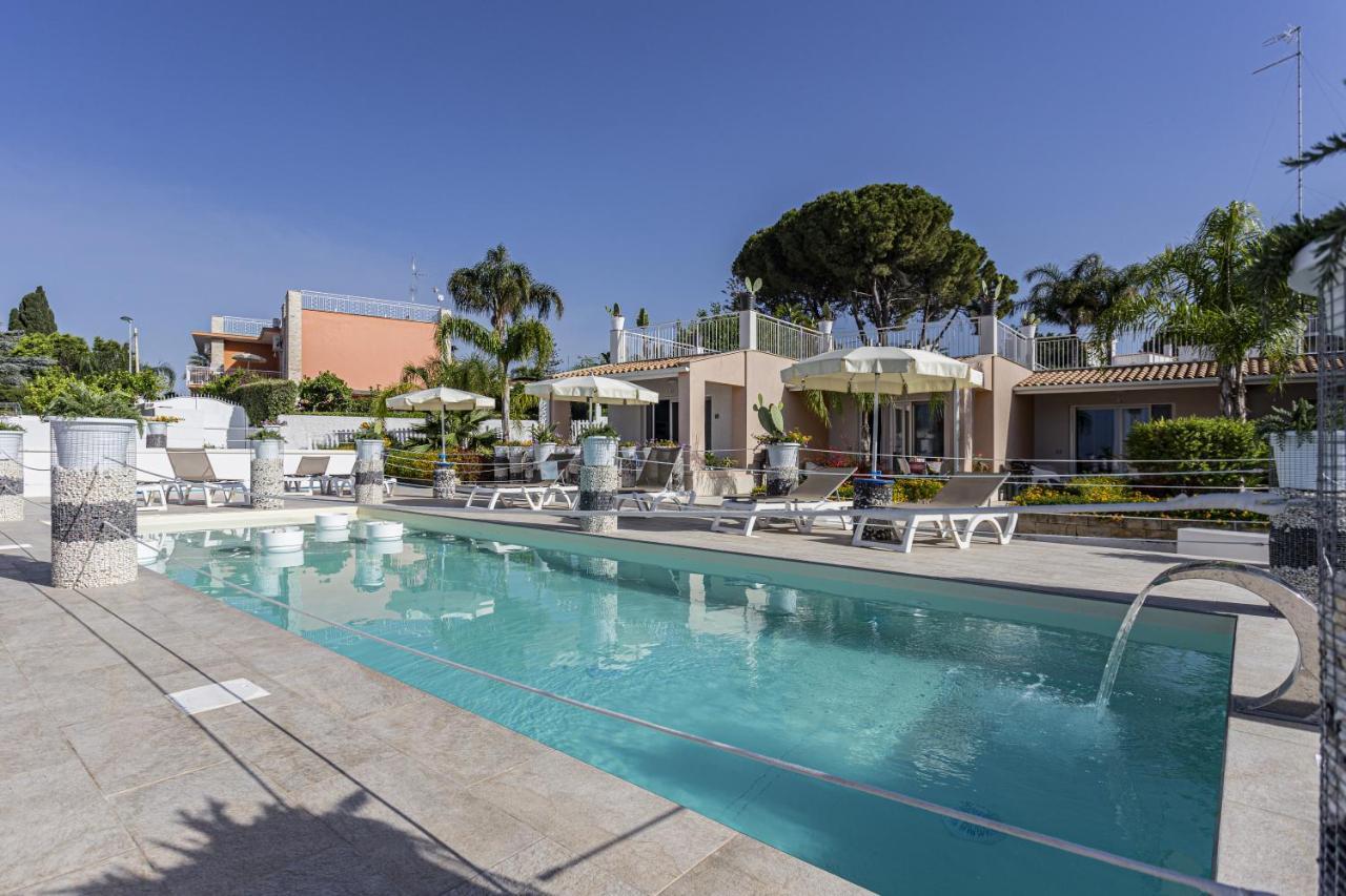 Small Luxury Apartments Pool And Sea View - Stella Del Mare Fontane Bianche Dış mekan fotoğraf